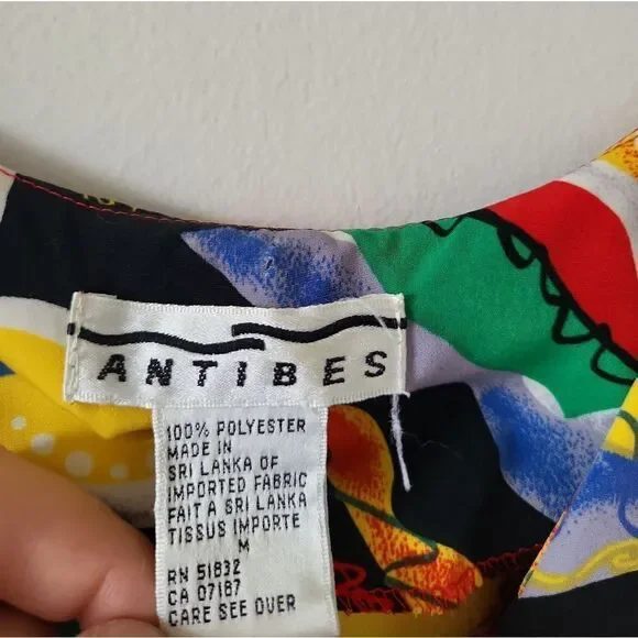 Vintage Patterned Short Sleeve Button Down Shirt - Picture 5 of 5